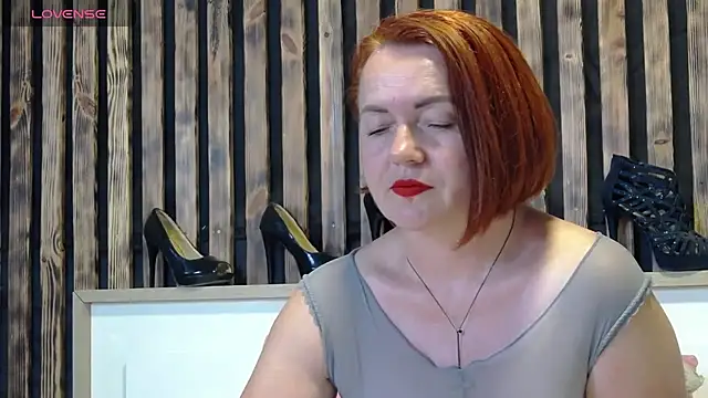 Alis Lovi online show from July 11, 10:40 am