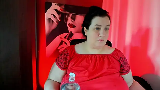 QueenOfHaze online show from July 10, 10:51 am