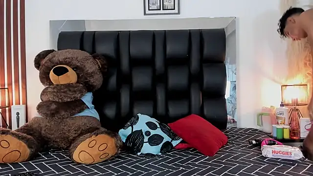 Snapshot of Amberr1 chatting on January 28, 12:11 pm Amberr1 online show from January 28, 12:11 pm