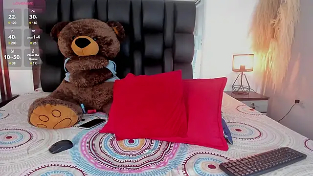 Snapshot of Amberr1 chatting on March 13, 12:35 pm Amberr1 online show from March 13, 12:35 pm