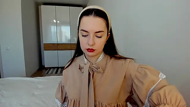 Snapshot of EllieGirlKiss chatting on March 8, 9:17 am EllieGirlKiss online show from March 8, 9:17 am