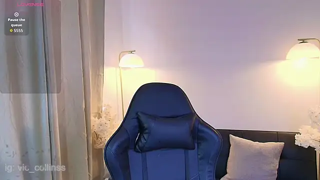 Victoria Collinns online show from April 8, 5:24 pm