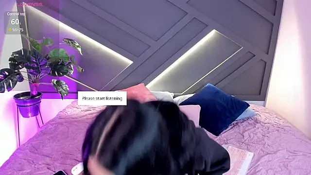 aniie west online show from February 22, 1:24 pm