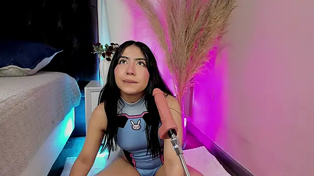 aniie west online show from September 12, 1:44 pm