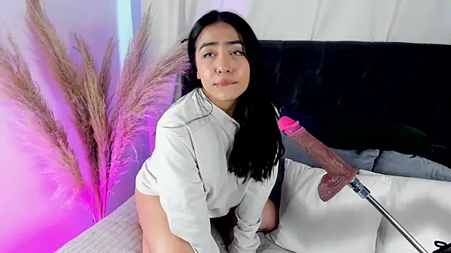 aniie west online show from September 20, 1:34 pm