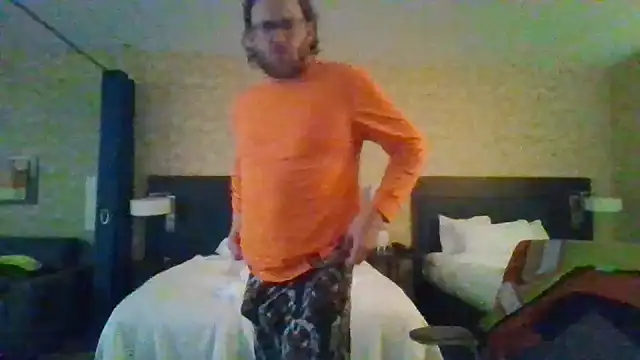 Snapshot of rrunner7718 chatting on January 23, 1:30 am rrunner7718 online show from January 23, 1:30 am