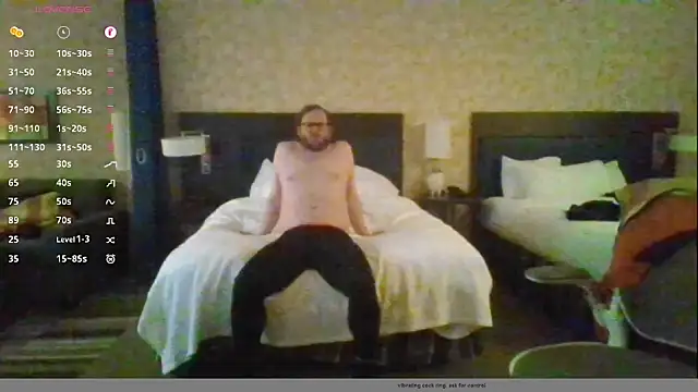 Snapshot of rrunner7718 chatting on January 30, 1:22 am rrunner7718 online show from January 30, 1:22 am