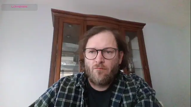 Snapshot of rrunner7718 chatting on February 11, 2:24 pm rrunner7718 online show from February 11, 2:24 pm