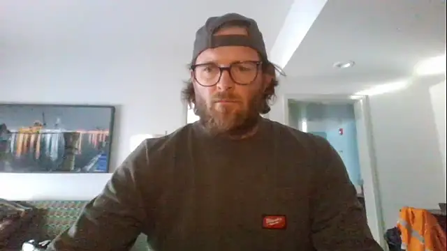 Snapshot of rrunner7718 chatting on March 18, 10:04 pm rrunner7718 online show from March 18, 10:04 pm