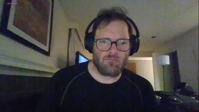 Snapshot of rrunner7718 chatting on September 17, 6:48 am rrunner7718 online show from September 17, 6:48 am