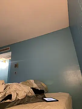 squirmxx10 online show from March 7, 9:29 am