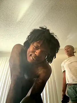 squirmxx10 online show from January 18, 10:24 pm