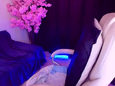 Snapshot of latexgoddes chatting on June 7, 10:57 pm latexgoddes online show from June 7, 10:57 pm