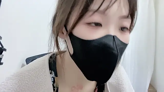 Snapshot of Chu1314 chatting on February 26, 6:43 pm Chu1314 online show from February 26, 6:43 pm