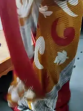 Snapshot of laxmitelugu78 chatting on February 1, 6:29 pm laxmitelugu78 online show from February 1, 6:29 pm