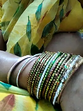 Snapshot of laxmitelugu78 chatting on March 9, 2:21 pm laxmitelugu78 online show from March 9, 2:21 pm