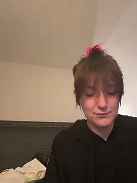 Snapshot of PhattPinxkTaco chatting on March 3, 8:49 am PhattPinxkTaco online show from March 3, 8:49 am