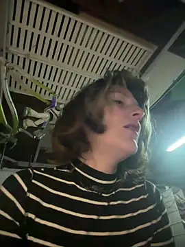 Snapshot of PhattPinxkTaco chatting on February 18, 8:16 pm PhattPinxkTaco online show from February 18, 8:16 pm