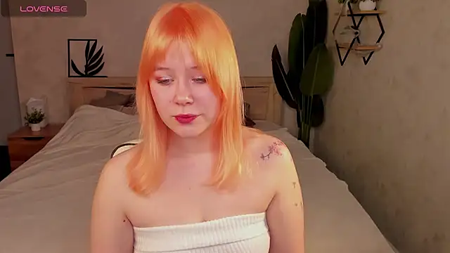 Amy Kimberlly online show from December 18, 12:49 am