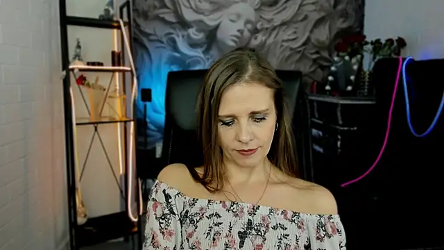 EmiliaBedy online show from March 14, 8:21 am