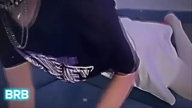 Shiny Jennifer online show from February 18, 8:05 am