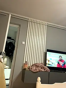 Snapshot of bunnythetailor chatting on October 9, 9:24 pm bunnythetailor online show from October 9, 9:24 pm