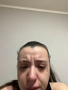 bunnythetailor online show from April 9, 3:50 am