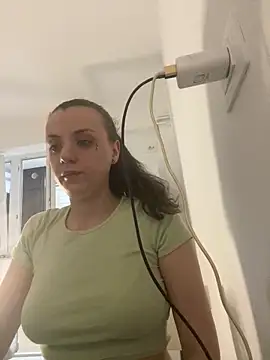 bunnythetailor online show from April 17, 3:31 am