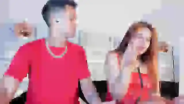 Snapshot of Nikki_and_Mayk chatting on March 22, 5:39 am Nikki and Mayk online show from March 22, 5:39 am