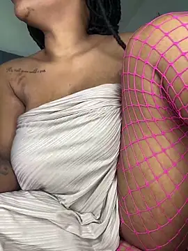 Boneca25 online show from May 22, 6:53 am