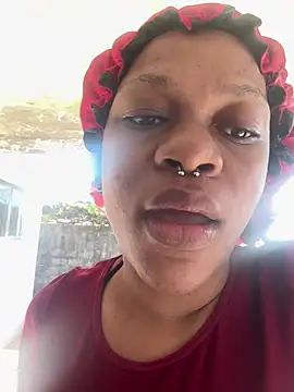 Boneca25 online show from May 31, 7:26 am