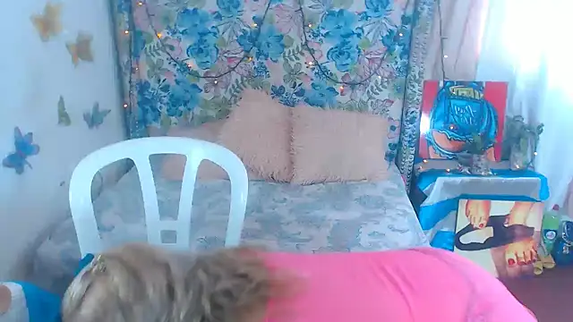 Sweeetnaughty online show from December 4, 2:26 pm