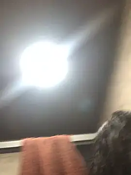 indiazinha69  online show from December 5, 12:30 am