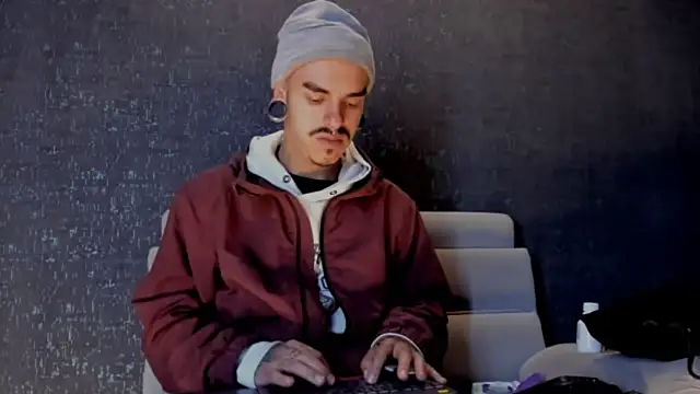 kaletattoo online show from December 5, 11:08 am