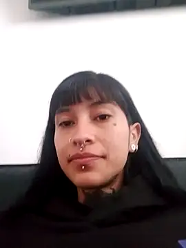 esmeralda06 online show from December 4, 3:10 pm