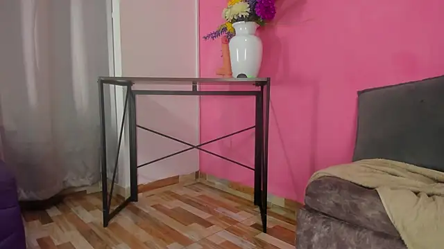 evaa greey online show from February 1, 2:16 am