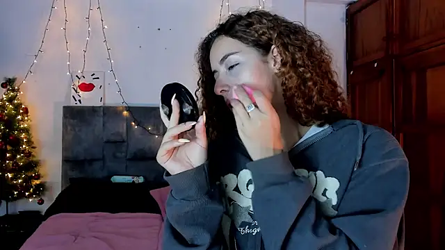 Isangel  online show from December 5, 3:59 am