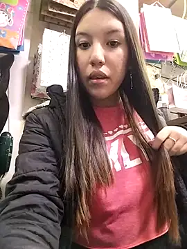 samathasexx online show from March 6, 9:53 pm