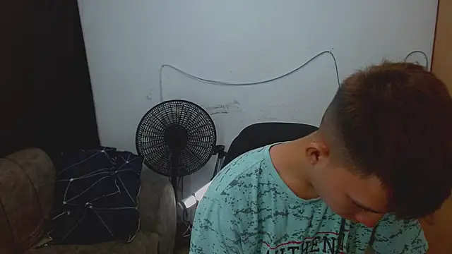 Alexxx lov online show from April 15, 12:56 pm