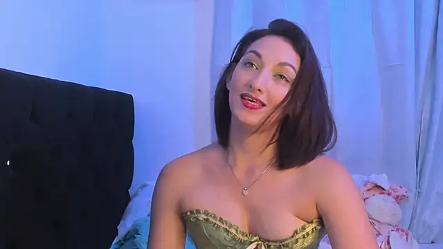 Snapshot of vicky__skinny_1 chatting on January 29, 1:07 pm vicky skinny 1 online show from January 29, 1:07 pm