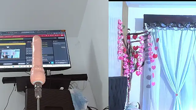 Snapshot of vicky__skinny_1 chatting on February 22, 3:03 pm vicky skinny 1 online show from February 22, 3:03 pm