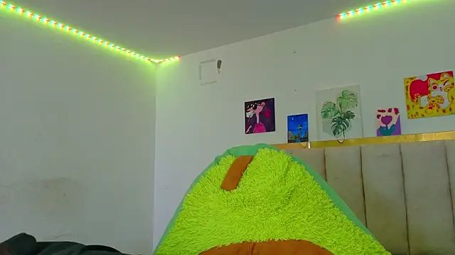 Juanmres online show from July 14, 6:02 pm