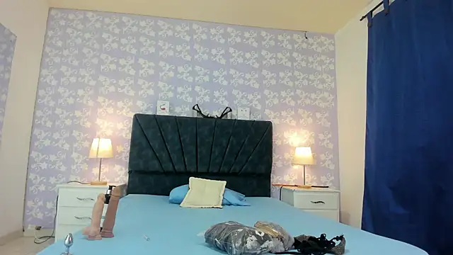  nicolesweet online show from September 19, 7:58 pm