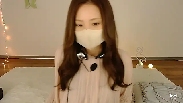 hinano JP online show from October 2, 2:07 am