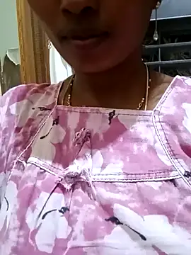 Snapshot of TeluguammayiMahi chatting on March 8, 12:44 am TeluguammayiMahi online show from March 8, 12:44 am