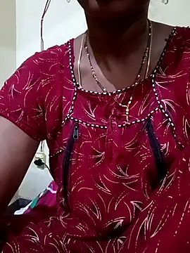 Snapshot of TeluguammayiMahi chatting on October 28, 10:23 pm TeluguammayiMahi online show from October 28, 10:23 pm