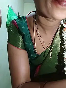 Snapshot of TeluguammayiMahi chatting on July 14, 6:57 pm TeluguammayiMahi online show from July 14, 6:57 pm