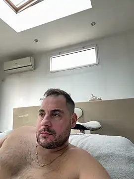 Snapshot of justeqqun chatting on February 8, 12:39 pm justeqqun online show from February 8, 12:39 pm