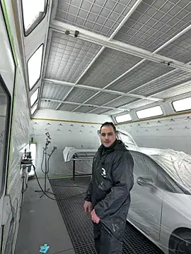 Snapshot of justeqqun chatting on October 31, 11:22 am justeqqun online show from October 31, 11:22 am