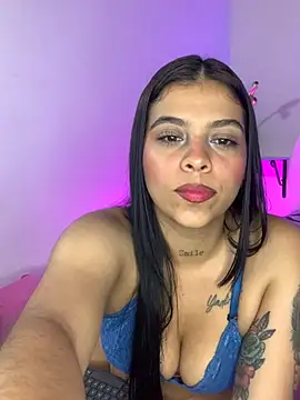 Snapshot of Emily_rivera78 chatting on January 26, 7:21 am Emily rivera78 online show from January 26, 7:21 am